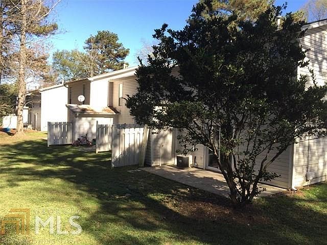 2nd image of 3784 Hopkins Rd