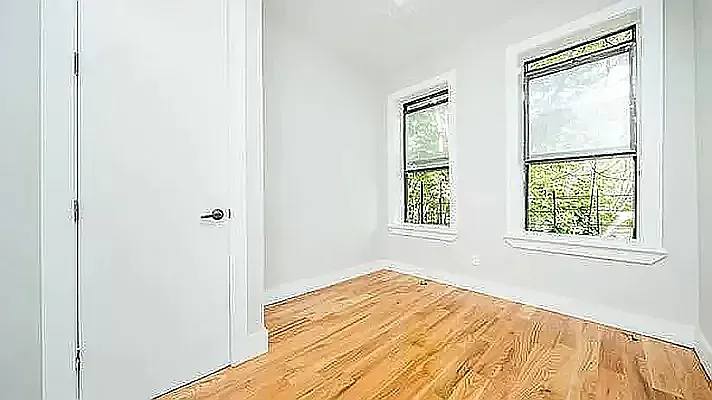 Rented by Brickview NYC Realty NYV LLC | media 7