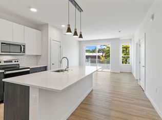 Theater Terrace Apartments, Kenosha, WI 53140
