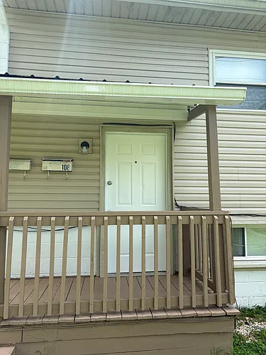 108 Hoyt Ln #108 Photo 1