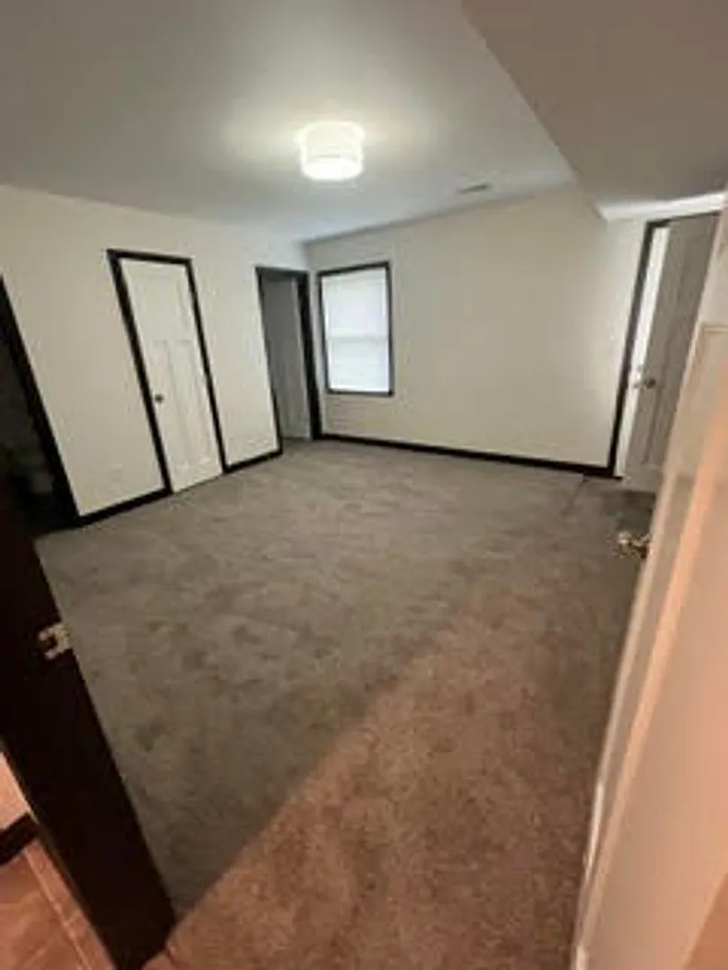 467 Sparrow Way — Photo 4