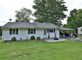66 Cedar Ln, New Baltimore, NY 12124