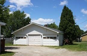4th image of 1133 Eastman Ave