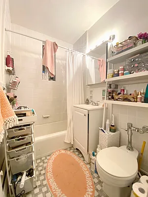 Rented by Compass | media 12