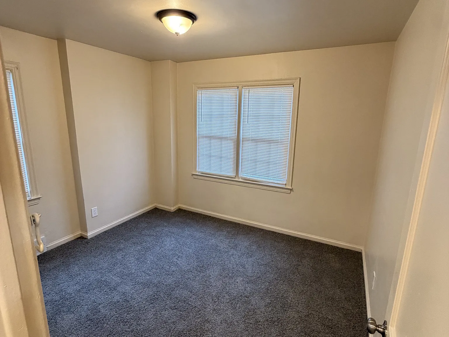 9384 Rutherford Street - 2 — Photo 3