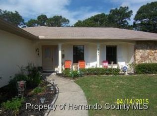 3077 Greynolds Ave, Spring Hill, FL 34608