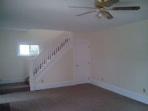 4th image of 81 Highland Ave