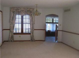 61550 Kingston Ct, South Bend, IN 46614