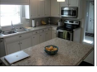 226 8th St, Ayden, NC 28513