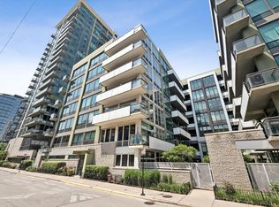 660 W Wayman St Unit 405B, Chicago, IL 60661