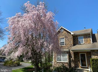 6 Paige Ct, Cherry Hill, NJ 08002