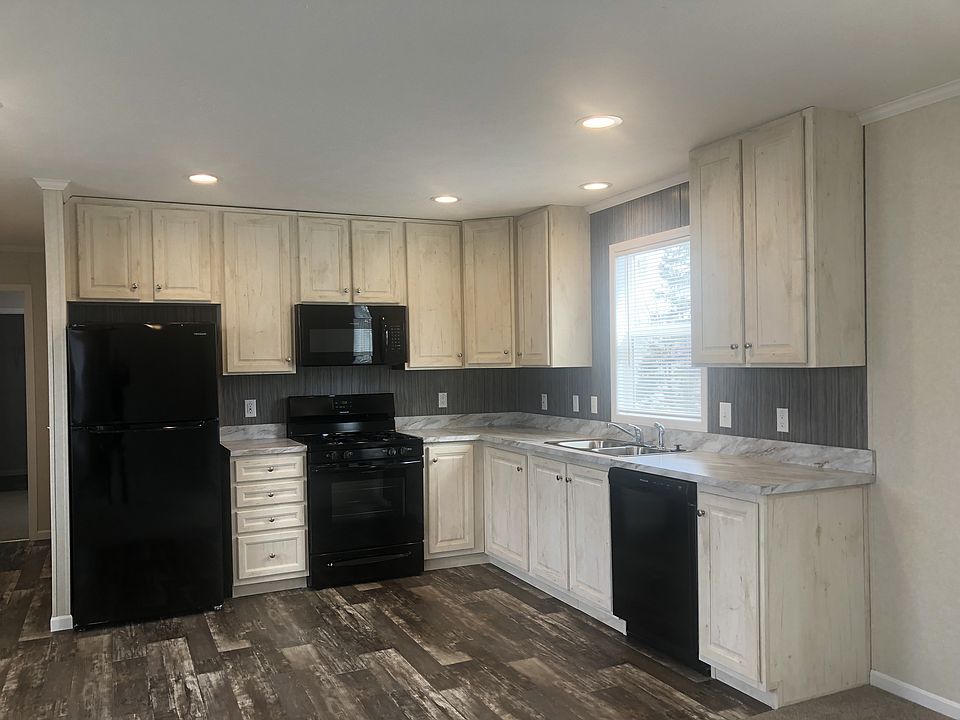 1st image of 2088 Ida Dr #74
