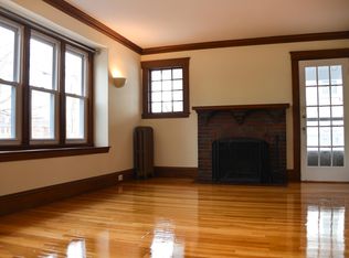 10 Sunnybank Rd, Watertown, MA 02472