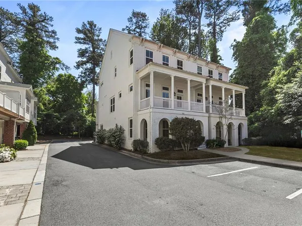 614 Brennan Dr, Decatur, GA 30033