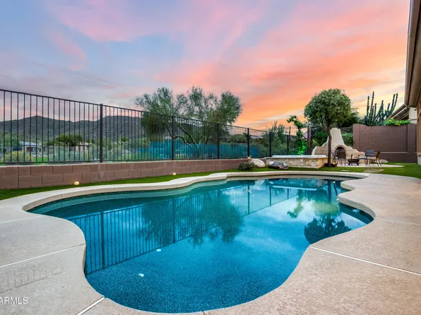 2302 W HAZELHURST Drive, Anthem, AZ 85086