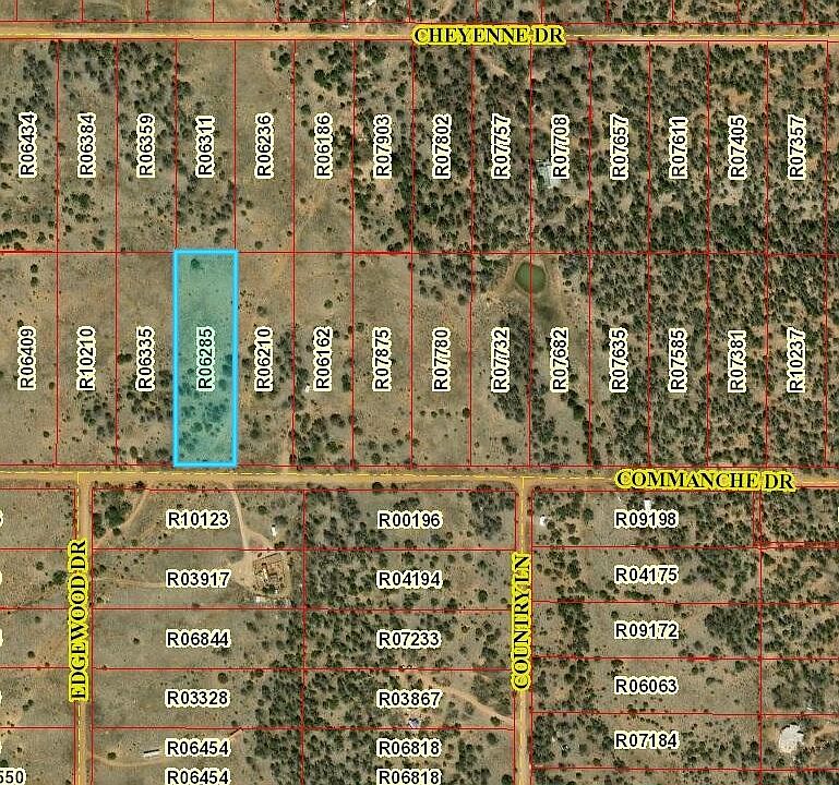 1st image of 381 Commanche Dr