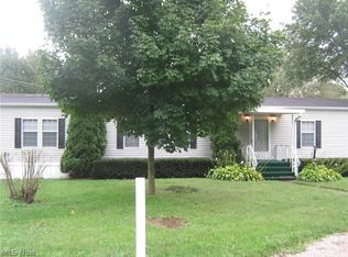 24 W 12th St, Dresden, OH 43821