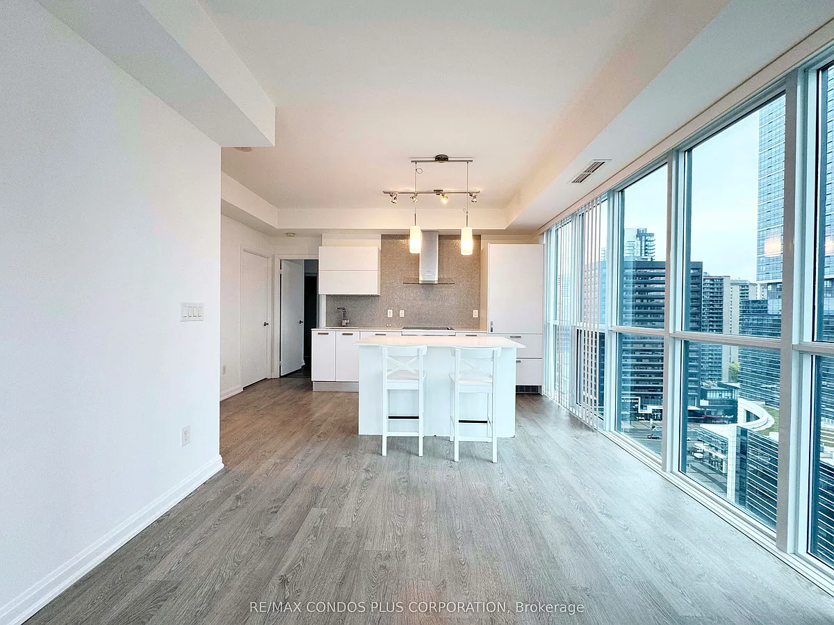 Building Photo - 9 Bogert Ave #1602