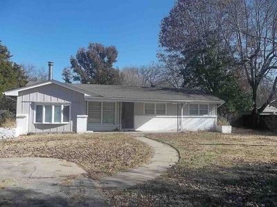 5468 N Armstrong Ave, Wichita, KS, 67204