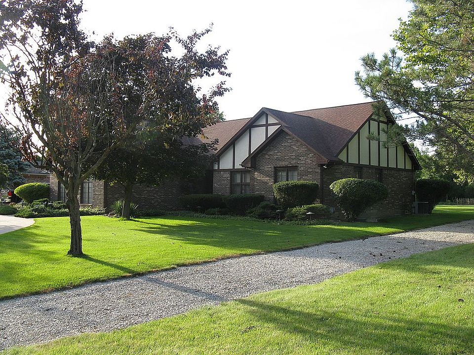 2nd image of 34900 Norfolk St