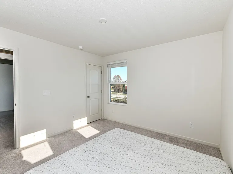 5528 Rothbury Rd — Photo 30