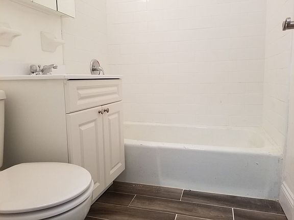 5th image of 950 Bronx Park S APT 3C