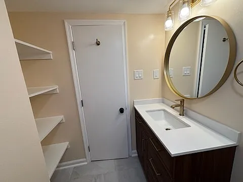 805 Norwood Ln — Photo 9