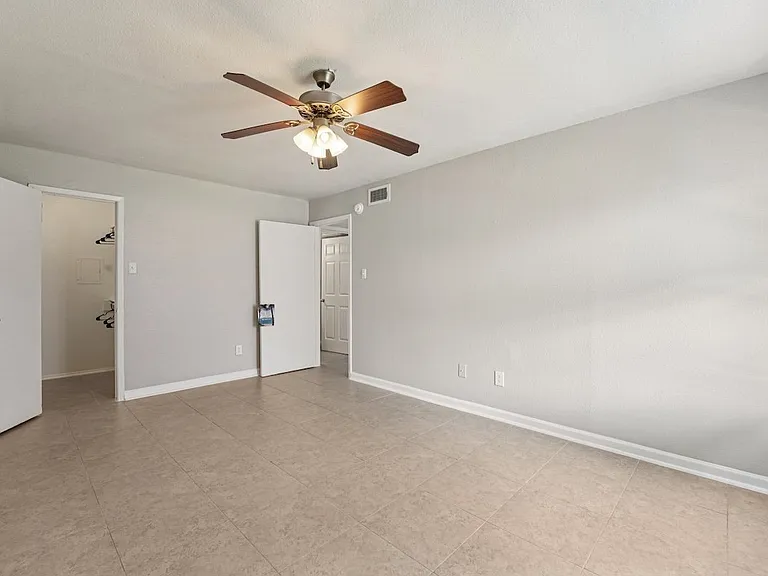 Crosby at Westchase Apartments — Photo 64