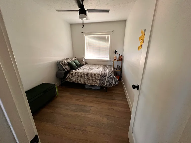 1799 Curtis Ave — Photo 11