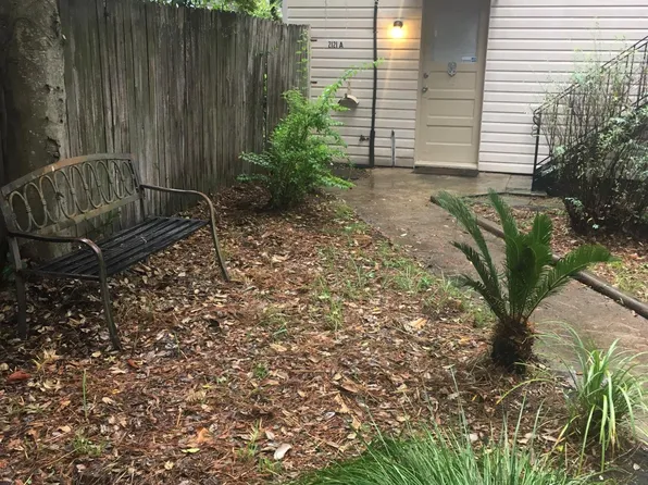 2121 Vermont Ave, Savannah, GA 31404