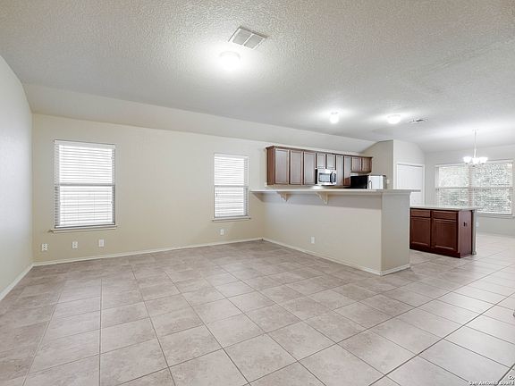 5th image of 7219 Summer Way