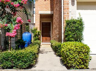 9809 Sandra Ann Ct, Houston, TX 77025