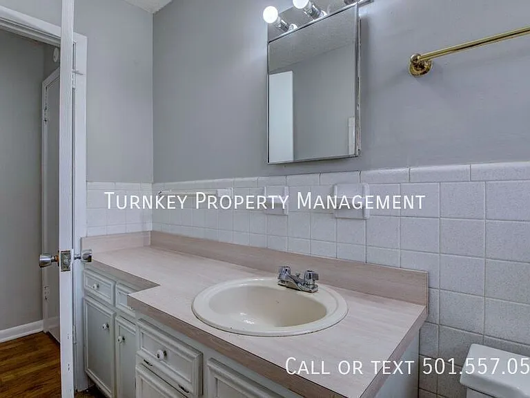 7305 Kentucky Ave #A — Photo 10