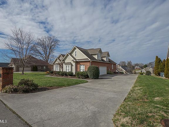 4th image of 331 Ross Springs Dr