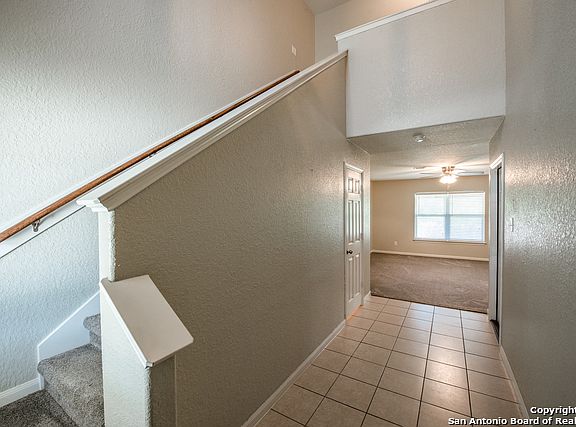 4th image of 6539 Luckey Sq
