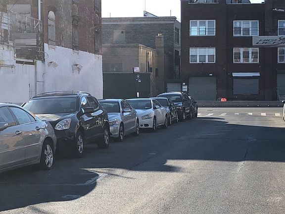 5th image of 211 Essex St