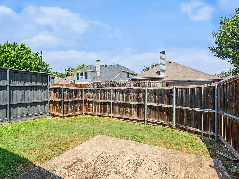 1707 Briarhollow Dr — Photo 41