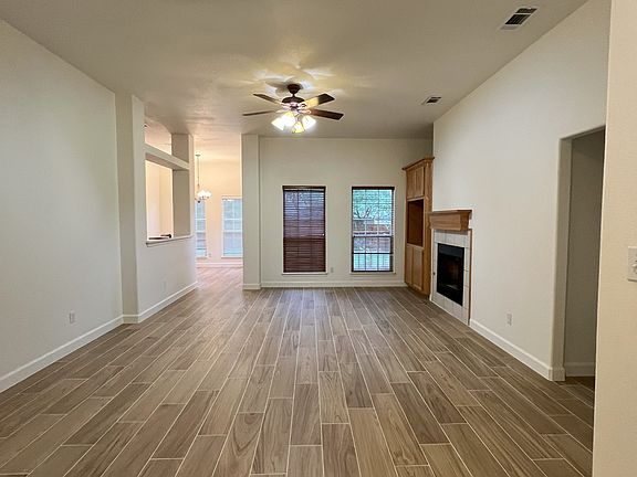 2nd image of 1116 Cimarron Ct