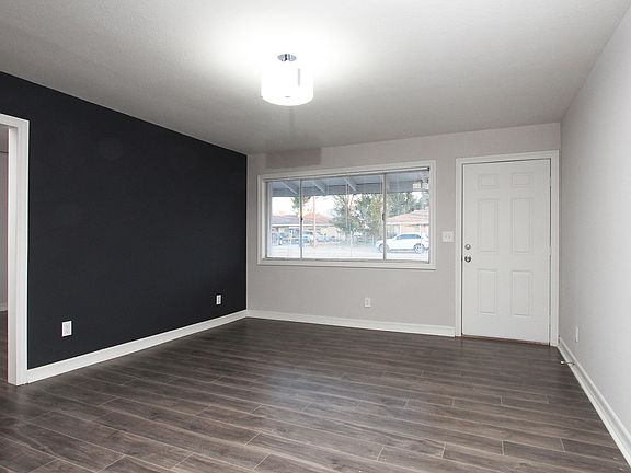 3rd image of 10255 E Avenue S2