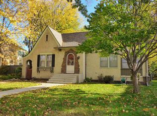 1018 Russell Ave N, Minneapolis, MN 55411