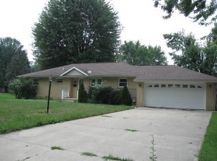 1650 Eastview Dr, Findlay, OH 45840