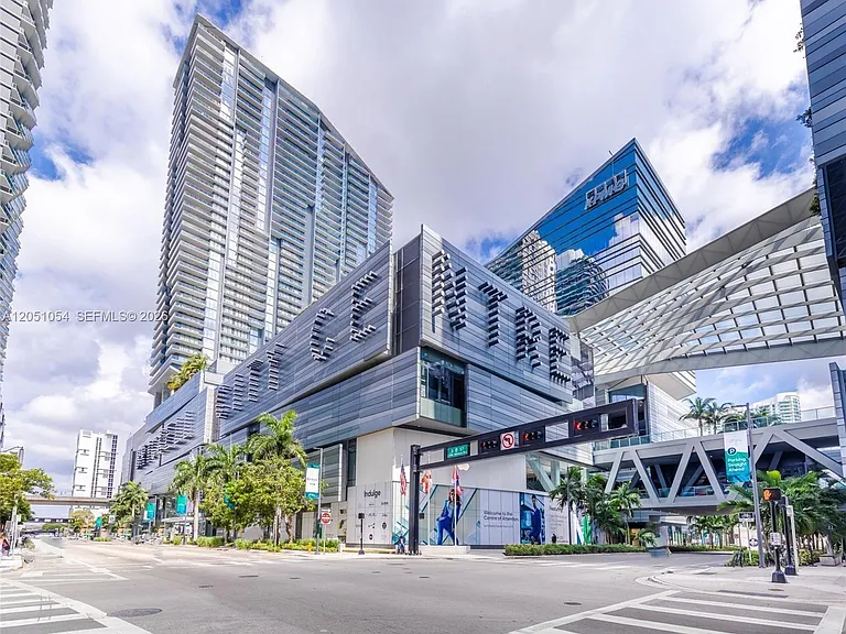 801 S Miami Ave #2601 — Photo 41