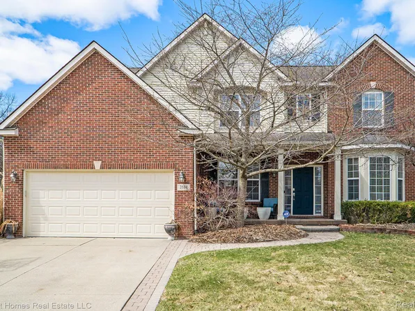 3598 Everett Dr, Rochester Hills, MI 48307
