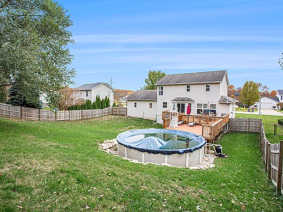 3rd image of 2754 Bryanwood Dr NW