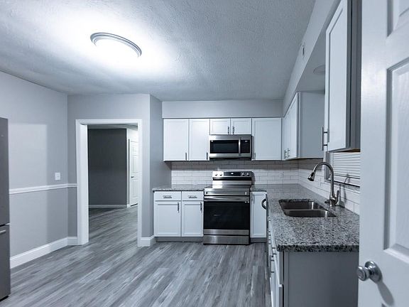 5th image of 8621 Templeton Dr