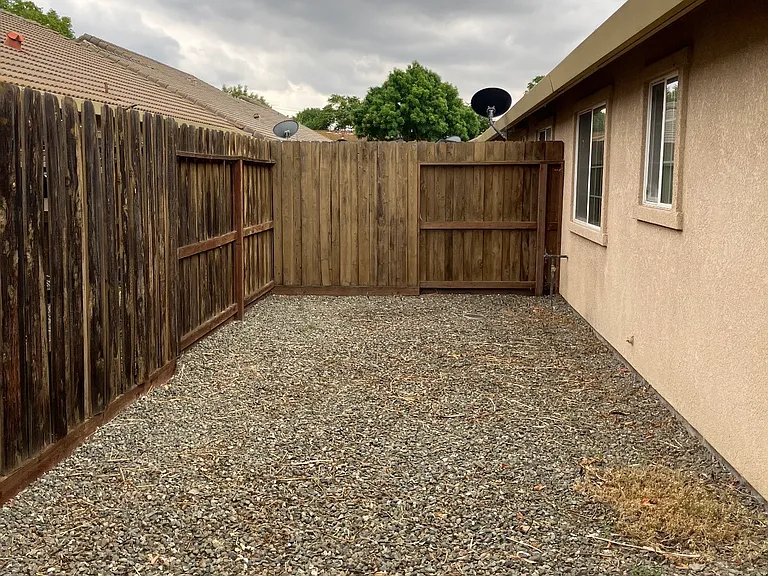 357 Acacia St #3 — Photo 14