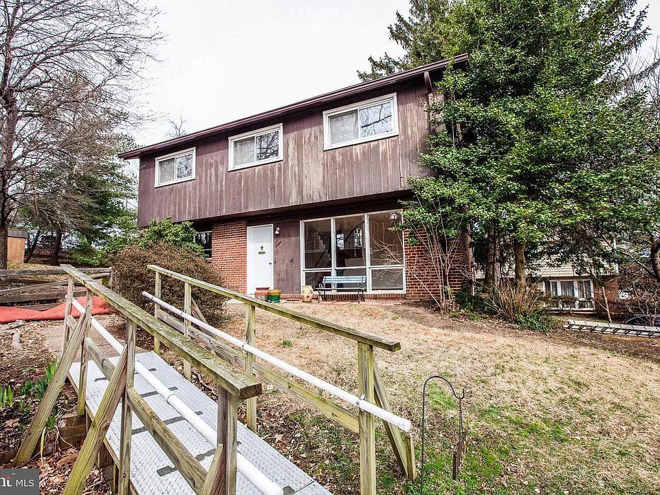 1st image of 5520 Sheldon Dr