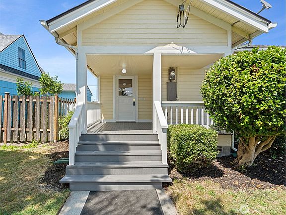 4th image of 259 SW Lewis Street