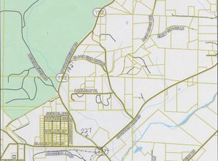 W Strawberry Rd, Mountain pine, AR 71956