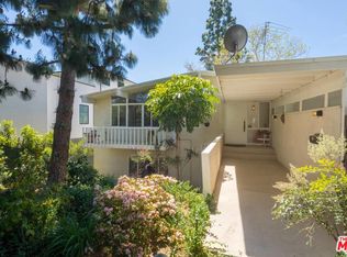 12626 W Sunset Blvd, Los Angeles, CA 90049